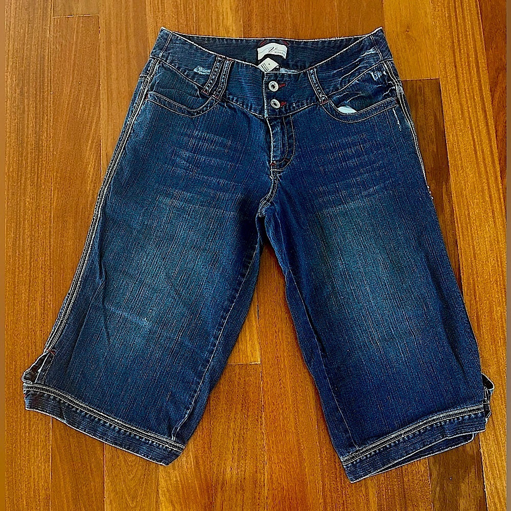 LANE BRYANT Venezia Women Capri
Denim Jeans Bermuda Pant Sz 14